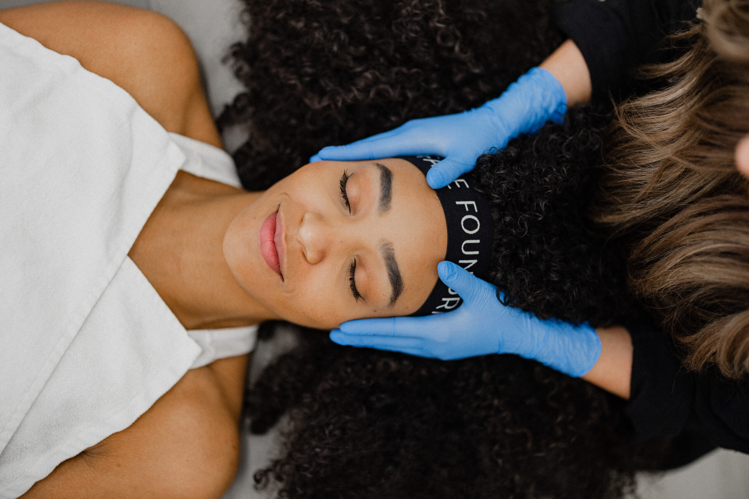 Facials 101: Everything You Need To Know About Focused Facials
